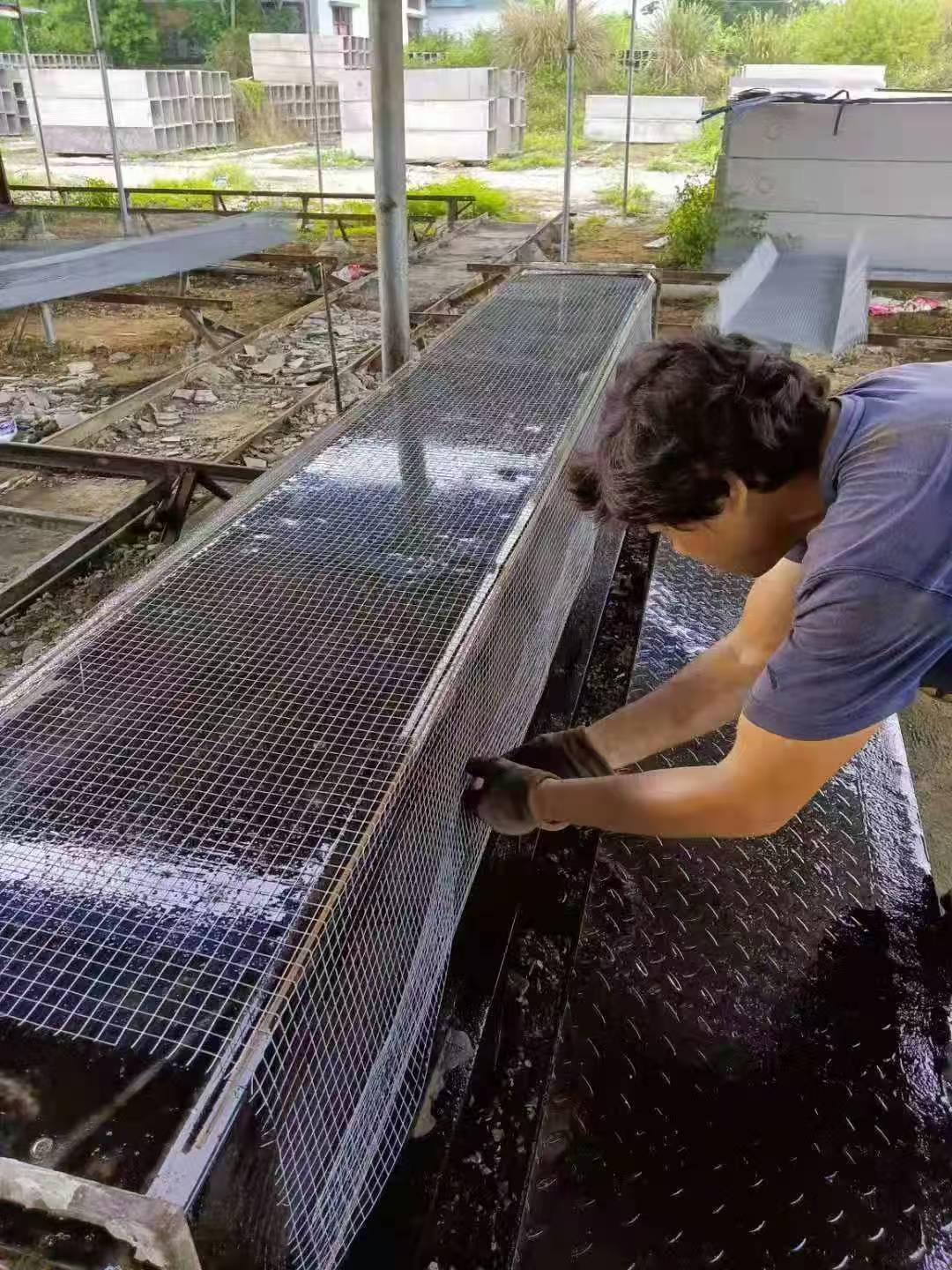 海南易运科技有限公司水泥机制烟道制作过程